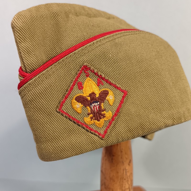 CALOT SCOUT BSA BOY SCOUTS OF AMERICA AVEC INSIGNE BRODE MARQUAGE OFFICIEL TAILLE US 7-7.1/8